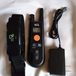 DOG CARE DOG TRAINING COLLAR DOG SHOCK COLLAR W/3 TRAINING MODES, BEEP, VIBRAT 1000 FEET RANGE WATHERPROOF