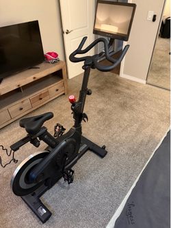 Echelon stationary bike