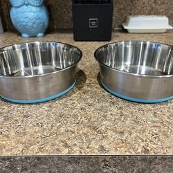 Two Gorilla grip Dog Bowls