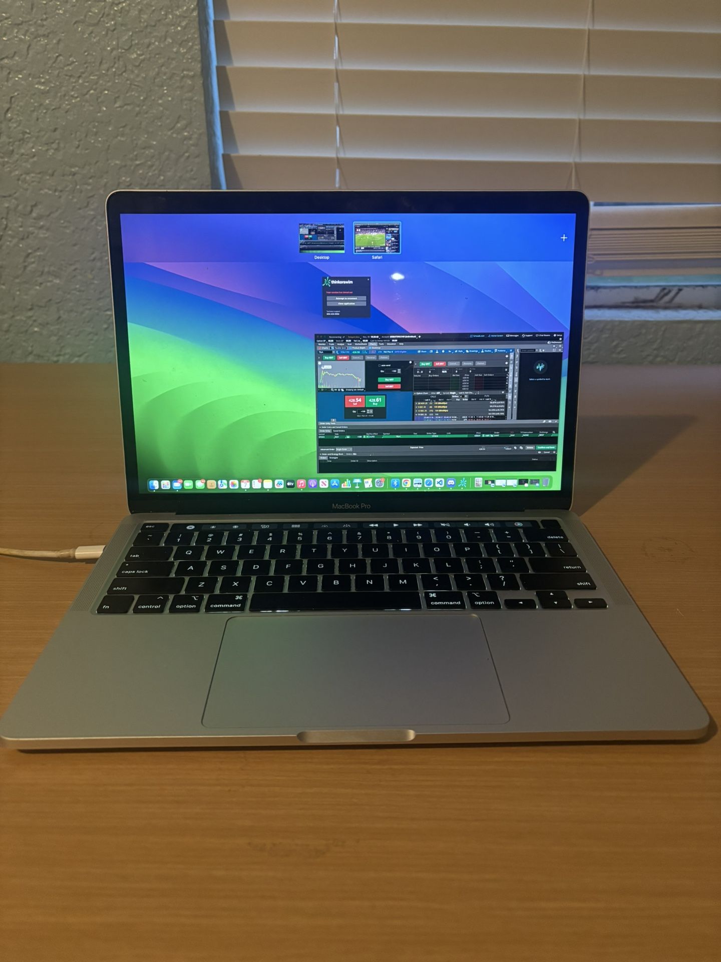 2020 MacBook Pro 13 In