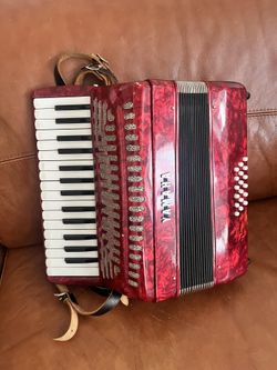 Half size accordion