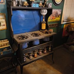 1921 Kerosene Stove