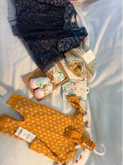Baby girl nb/6m/12m clothes and accessories