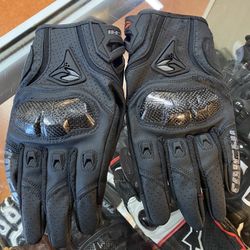Motorcycle Gloves Armor Leather Touchscreen $50
