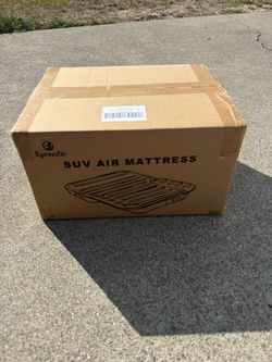 9” Air Mattress for SUV and truck with Built in Pump, Universal Fit, 100% brand new in box