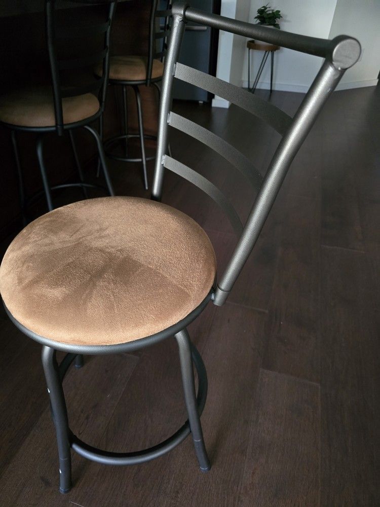 3 Swivel Bar Chairs, Bar Stools - Brand New