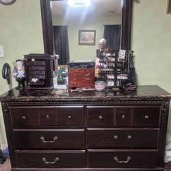 Bedroom Furniture 