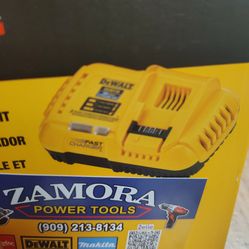 DeWalt fast charger