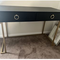 Vanity Makeup Table Brand New