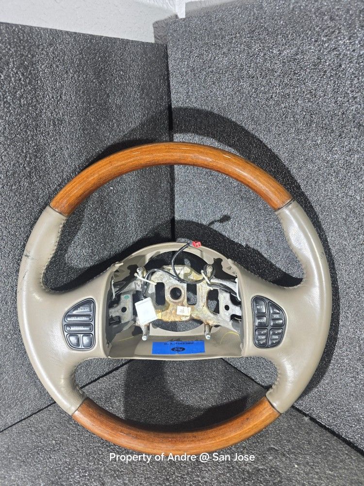 Ford Excursion Steering Wheel