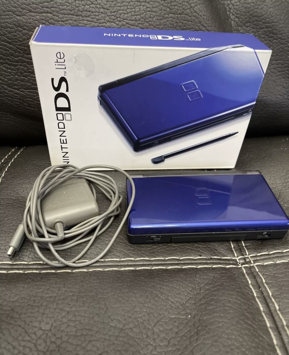 Nintendo DS Lite Cobalt Blue w/ Original Charger & Box (No Stylus Pen)