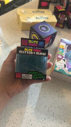 Needoh glitter and glow TRADES