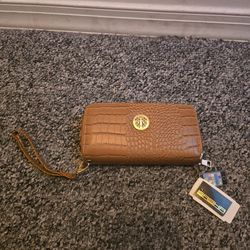 Sasha Of New York - Handbag, pocketbook, Light Brown - Multi pocket - w/ Strap