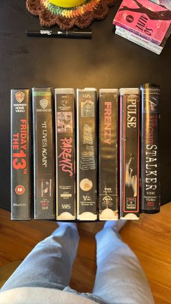 (7) Horror VHS bundle