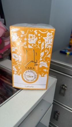 Lattafa Yara Eau de Parfum 100ml