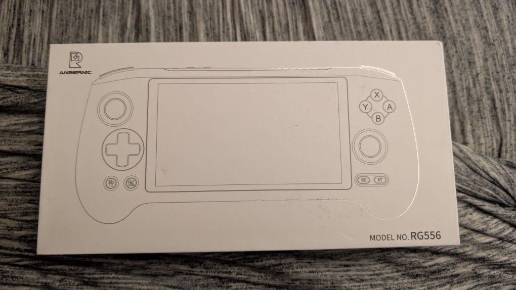 Anbernic RG556