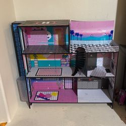 LOL Doll House 