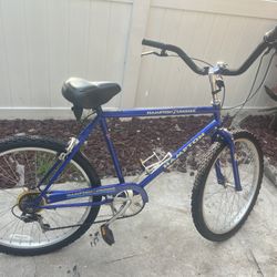 À Nice Beach Cruiser Bike  Tires Size 26 «  Inches 7 Speeds It’s Ready To Go