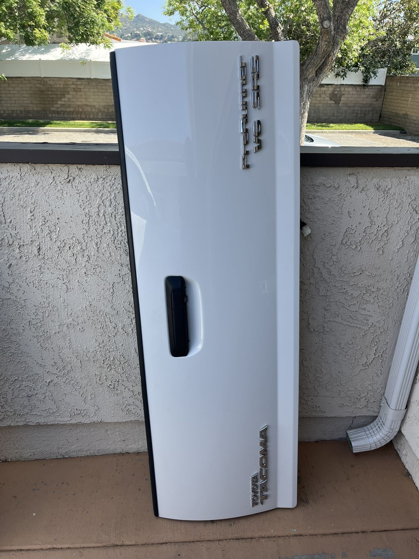 2009. Toyota Tacoma. Tail Gate. Parts