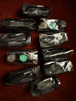 Earphones Lot Of 10