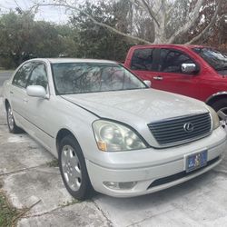 2001 Lexus LS 430