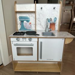 Kids play kitchen