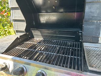 Charbroil 4 Burner Gas Grill