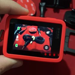 Go Pro 7 Comes with Everything 