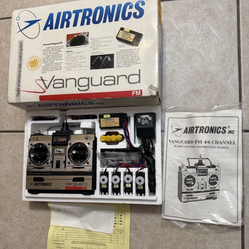 Vintage New Airtronics Vanguard FM VG6DR 6 Channel Transmitter Servos Batteries tested