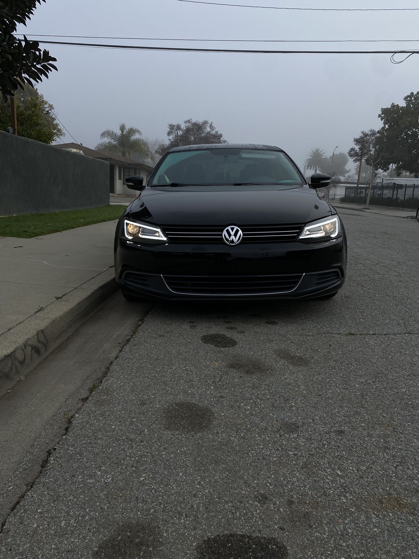 2013 VW JETTA VLAND HEADLIGHTS