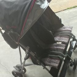 Jeep Scout Double Stroller