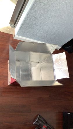 Kicks ice box for shoe restoration.