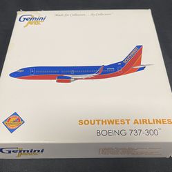 Southwest Airlines Boeing 737-300 Model Aircraft 
