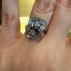 14K Gold Natural Diamonds Estate Ring 