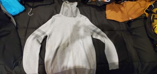 Express Sweater Large