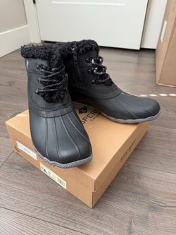 Women’s Sperry Top-Sider Black Duck Boots size 11