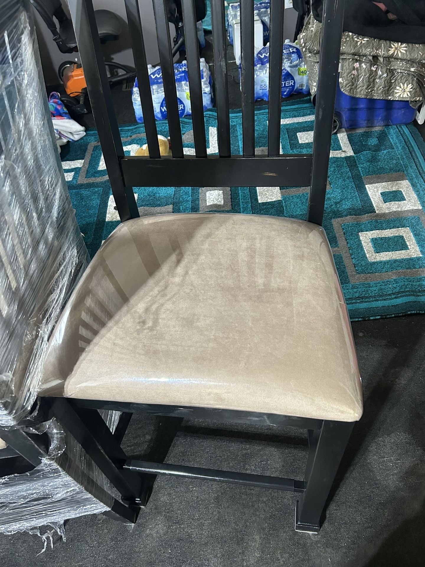 Bar Stool New 6 Of Them obo