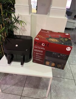 New Instant Vortex Plus XL 8qt Dual Basket Air Fryer - Black /8-in-1 Functions