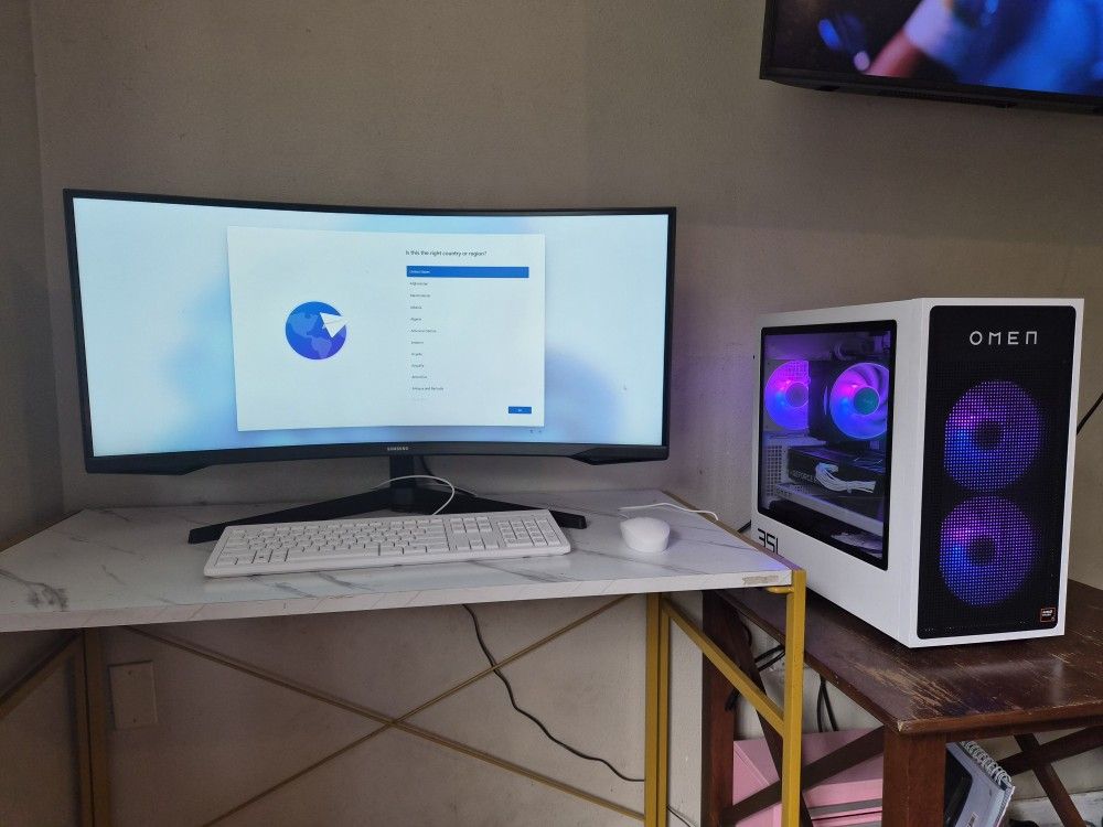$1,500 β Gaming PC + FREE 34" Curved Monitor