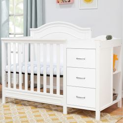 Da Vinci 4-1 crib + changing table & New Mattress