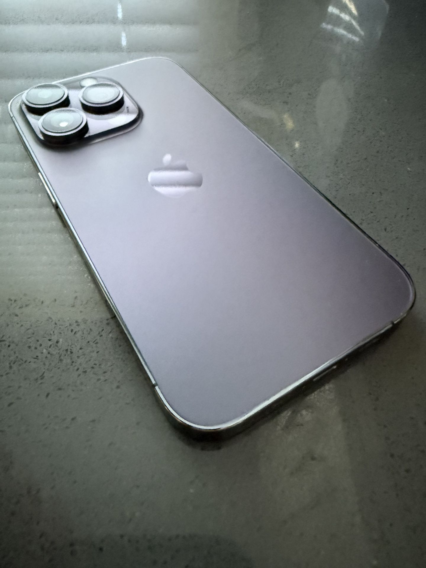 iPhone 14 Pro