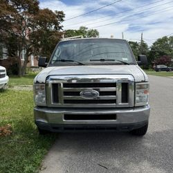 2008 Ford E-250