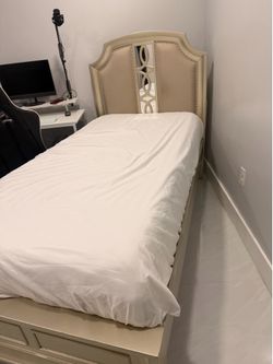 Cama twin
