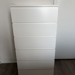 Set of TWO 6 Drawer Dressers 