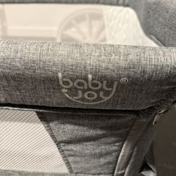 Baby Joy Bassinet 