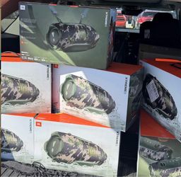NEW JBL Xtreme 5 Portable Bluetooth Wireless Waterproof Speaker (Camouflage)