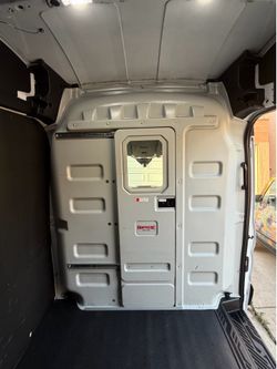 Ford Transit - Knapheide Partition / Bulkhead