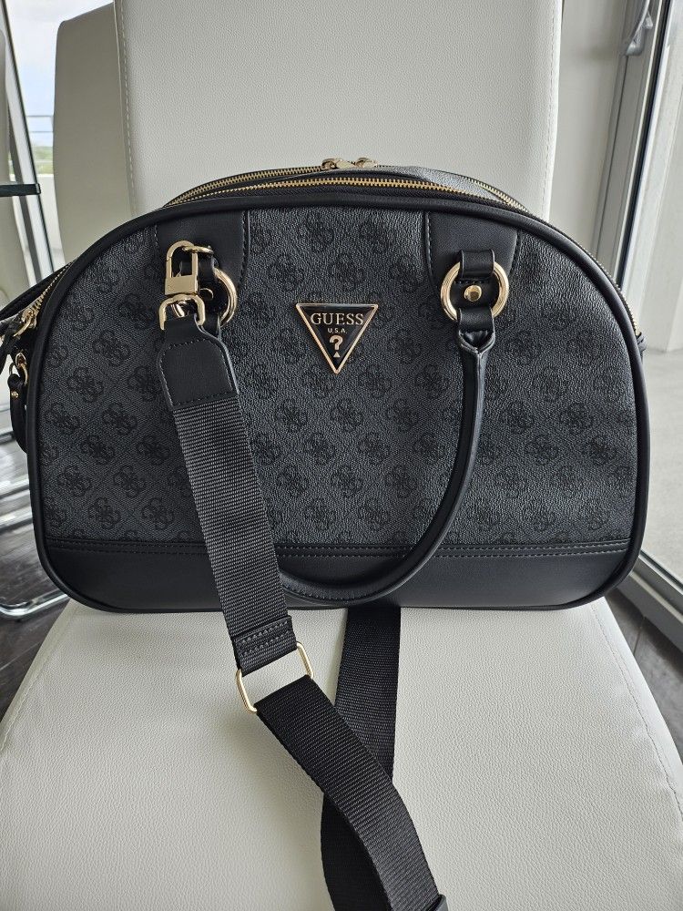 Pet/Dog Carrier,Like New