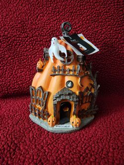 Halloween Haunted House Pumpkin Shape LED Light Up Decoration 11"