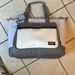 30 Can Igloo Marine Tote
